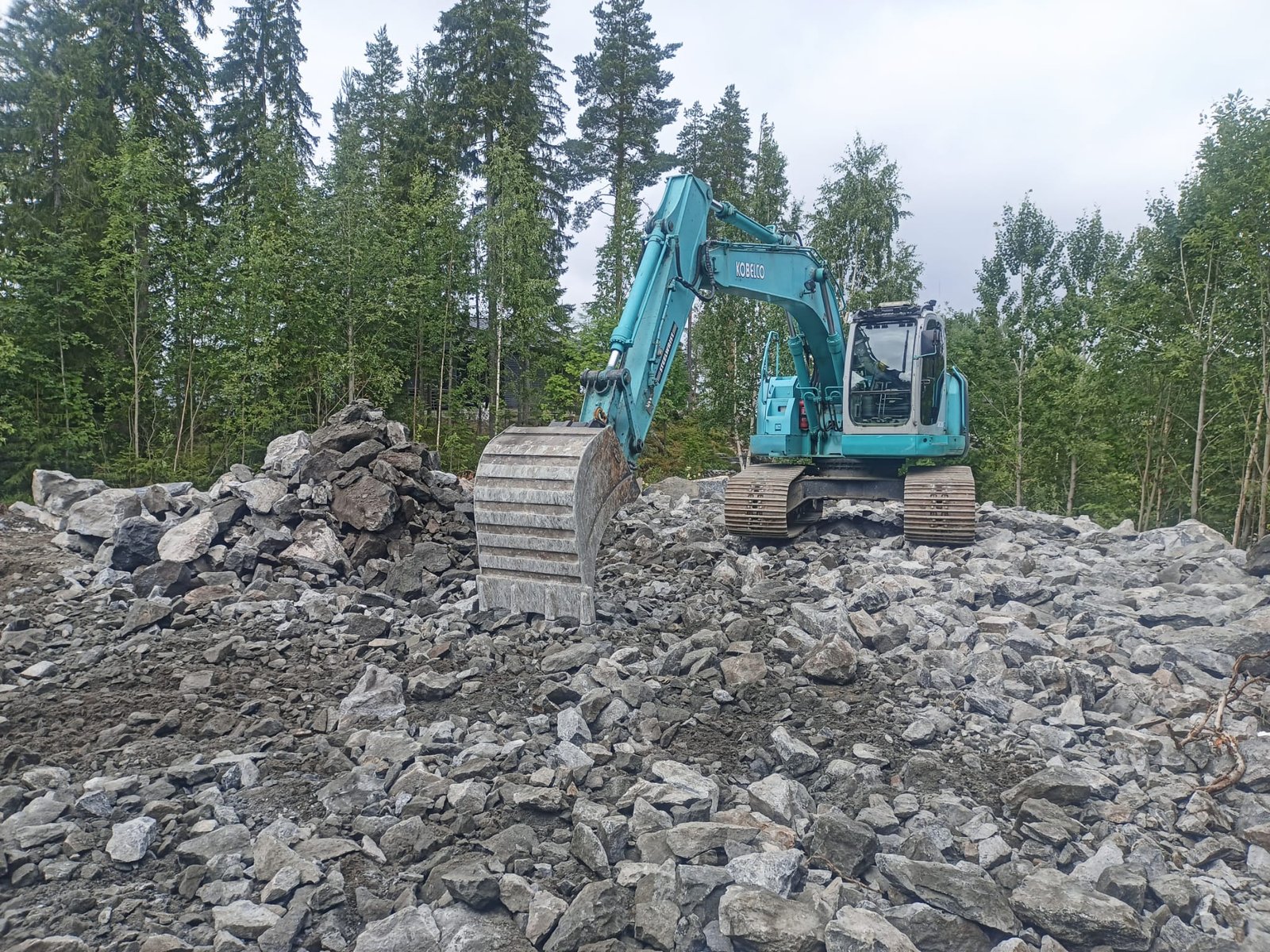 Referenssit Maanrakennus A Karppinen Referenssit Maanrakennus A Karppinen